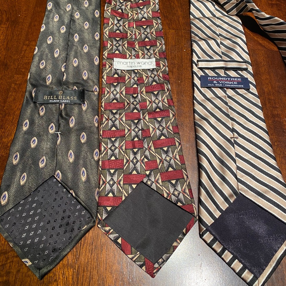 🗣TIE BUNDLE🗣 - Picture 2 of 4